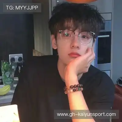 宁昂烁